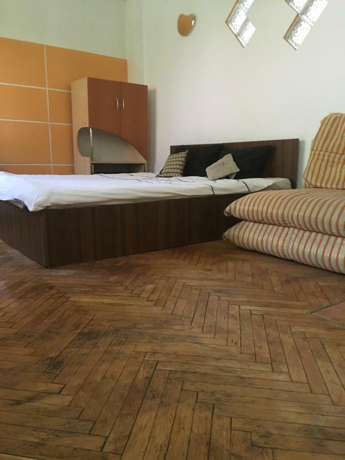 Fantasy Apartment *